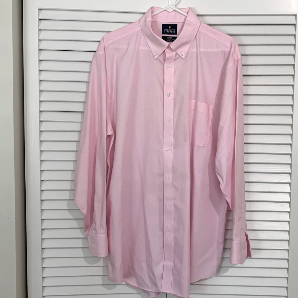 Men’s long sleeve dress shirt